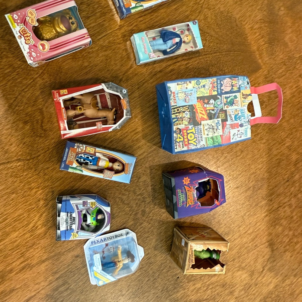 Disney Toy Story Mini Brands - Lot of 10 pieces